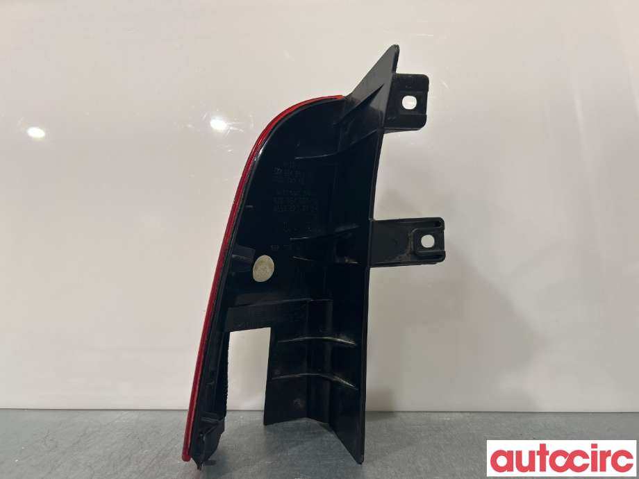 Refleksplate til Mercedes Vito/Viano 2010-2014 (Fase 2) (W639) (W639) (MERCEDES|A6398202064|)