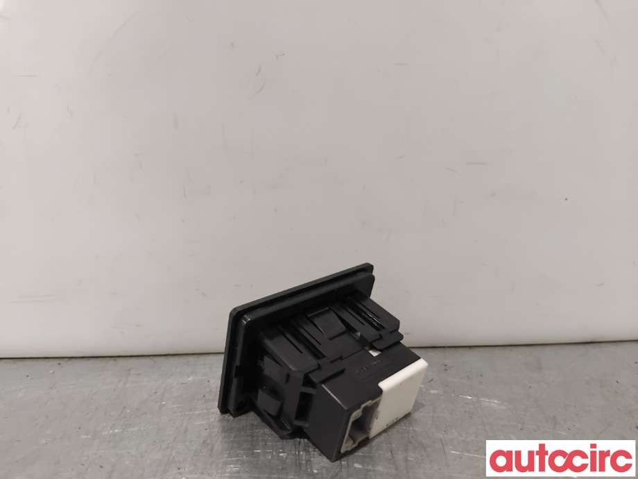 Diverse deler til Nissan Leaf 2011-2017 (Type I)  (NISSAN|280233NA0B|)