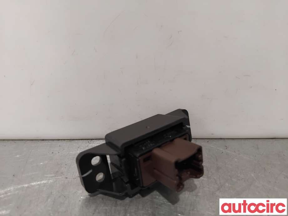 Bryter setevarme til Nissan Leaf 2011-2017 (Type I)  (NISSAN|255001EA0A|)