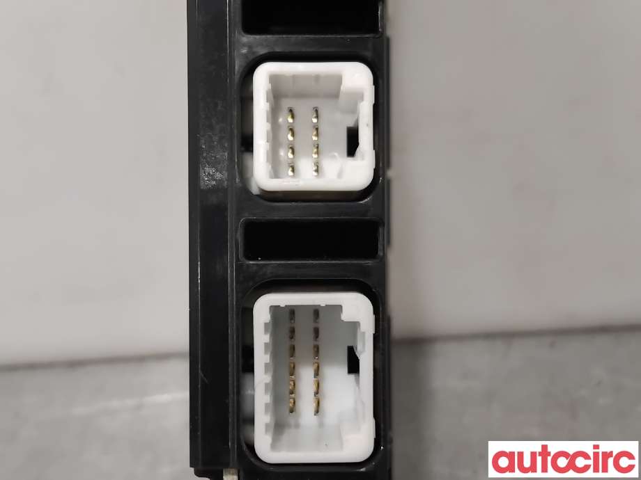 Bryter diverse til Nissan Leaf 2011-2017 (Type I)  (NISSAN|283953ND0B|)