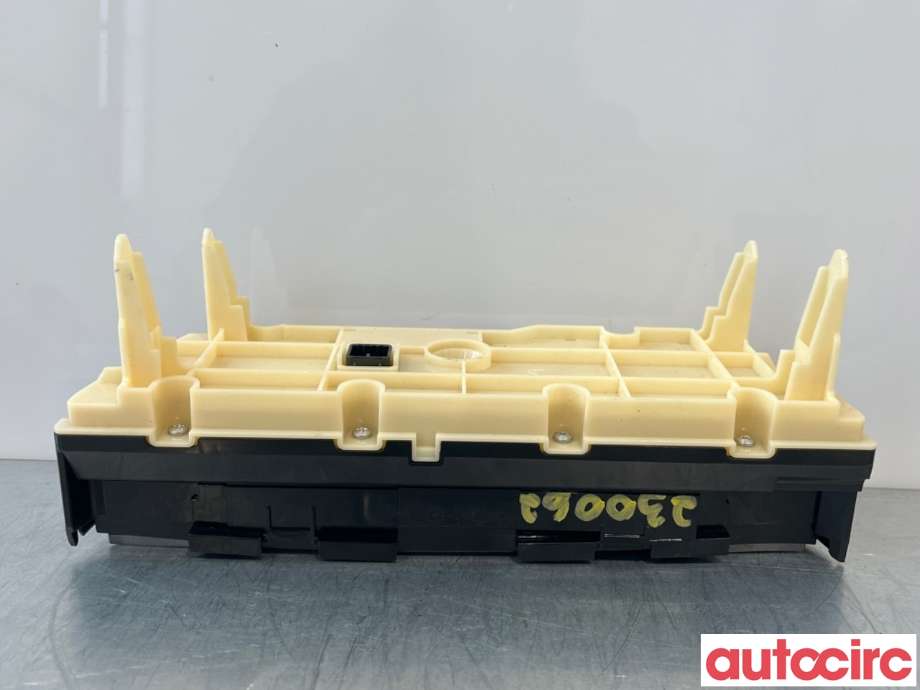Varmeapparat betjening til Toyota Prius +7 2012-2020 (Type III) (stasjonsvogn) (stasjonsvogn) (TOYOTA|5590047120|)