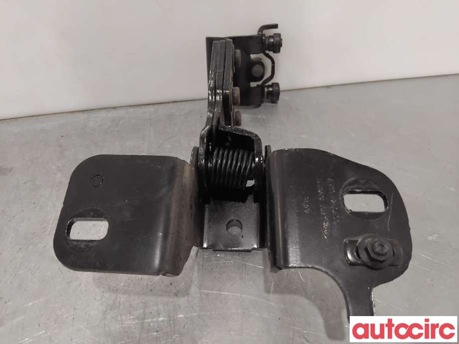 Diverse deler til Ford B-Max 2012-2017 (FORD|2099394||AV11-R260A68-AE)