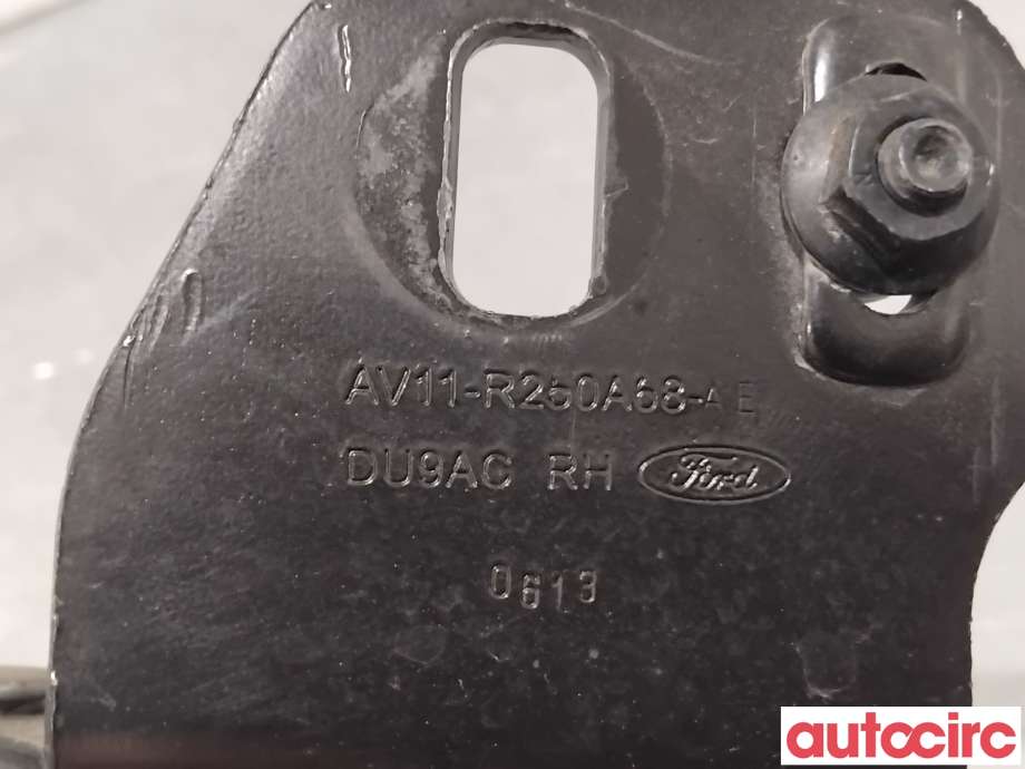 Diverse deler til Ford B-Max 2012-2017 (FORD|2099394||AV11-R260A68-AE)