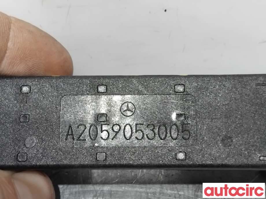 Diverse deler til Mercedes GLC 2015-2022 (X253) (X253) (MERCEDES|A2059053005|)