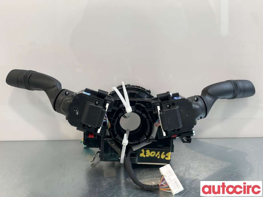 Bryter combi til Toyota Corolla 2019-->>  (TOYOTA|8431902010|)