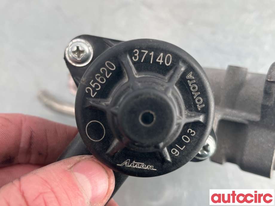 EGR-ventil til Toyota Corolla 2019-->>  (TOYOTA|2562037140|)