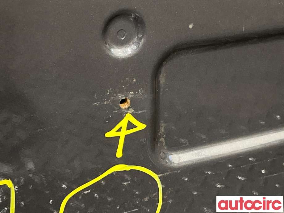 Bakluke til Mazda CX-5 2012-2017 (Type I)  (MAZDA|KDY1-62-02XC)