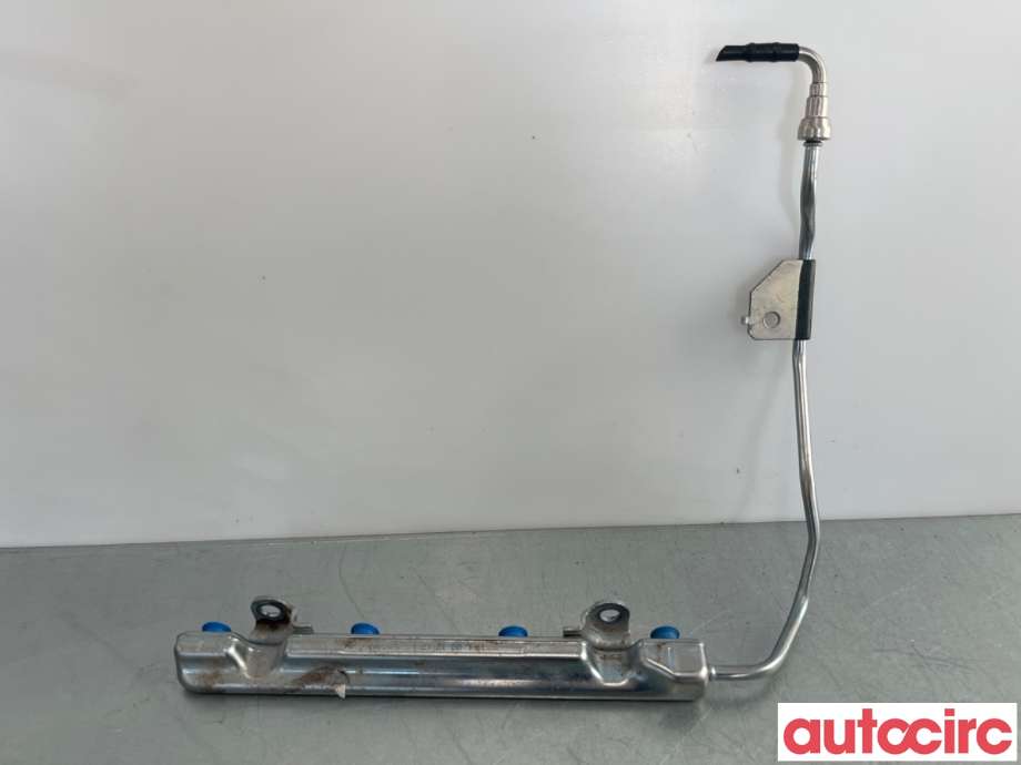 Dyseskinne (fuelrail) til Toyota Corolla 2019-->>  (TOYOTA|2381437100|)