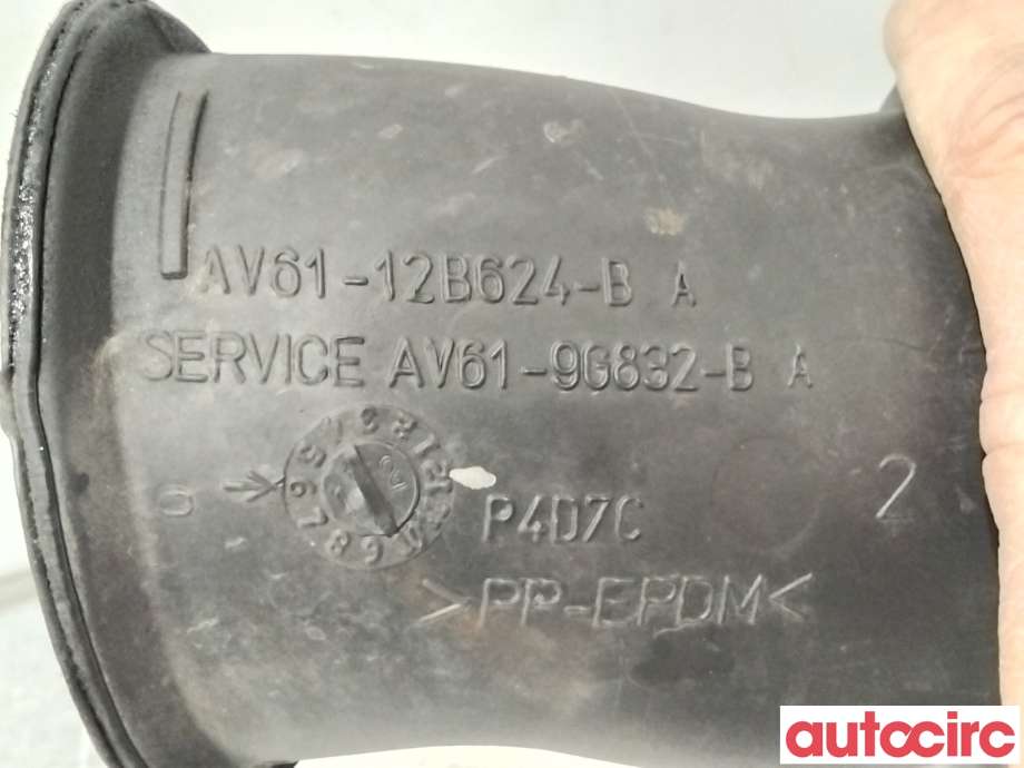Luftslange innsug til Ford Focus 2011-2014 (Type III, Fase 1)  (FORD|1801871||AV61-12B624-BA)
