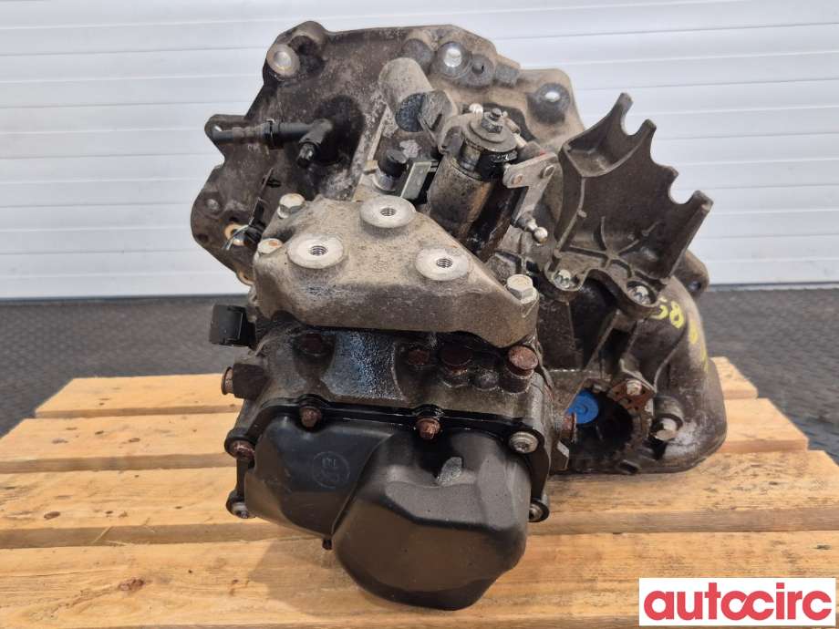 Girkasse manuell 6-trinn til Opel Astra J 2010-2015  (OPEL|98500181|M7Q|93190990)
