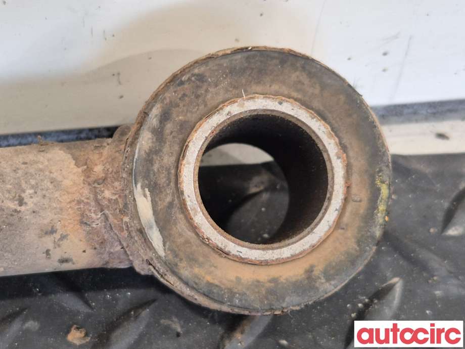 Stabilisatorstag bak til Nissan Navara 2016-->> (D23) (D23) (NISSAN|551305XA0A|)