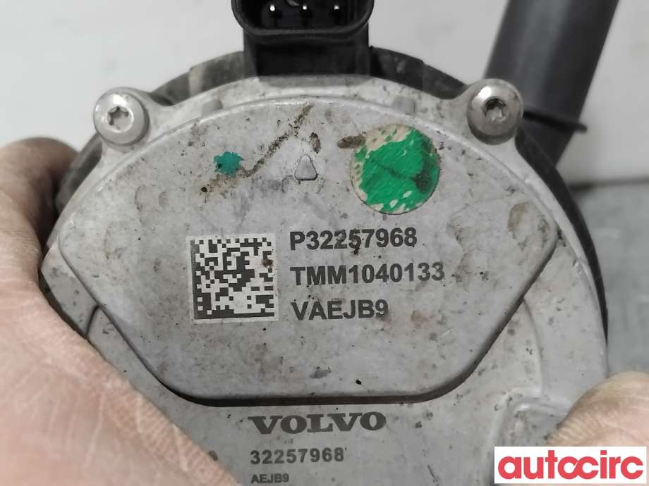 Sirkulasjonspumpe til Volvo XC40 2018-2024  (VOLVO|32257968|)