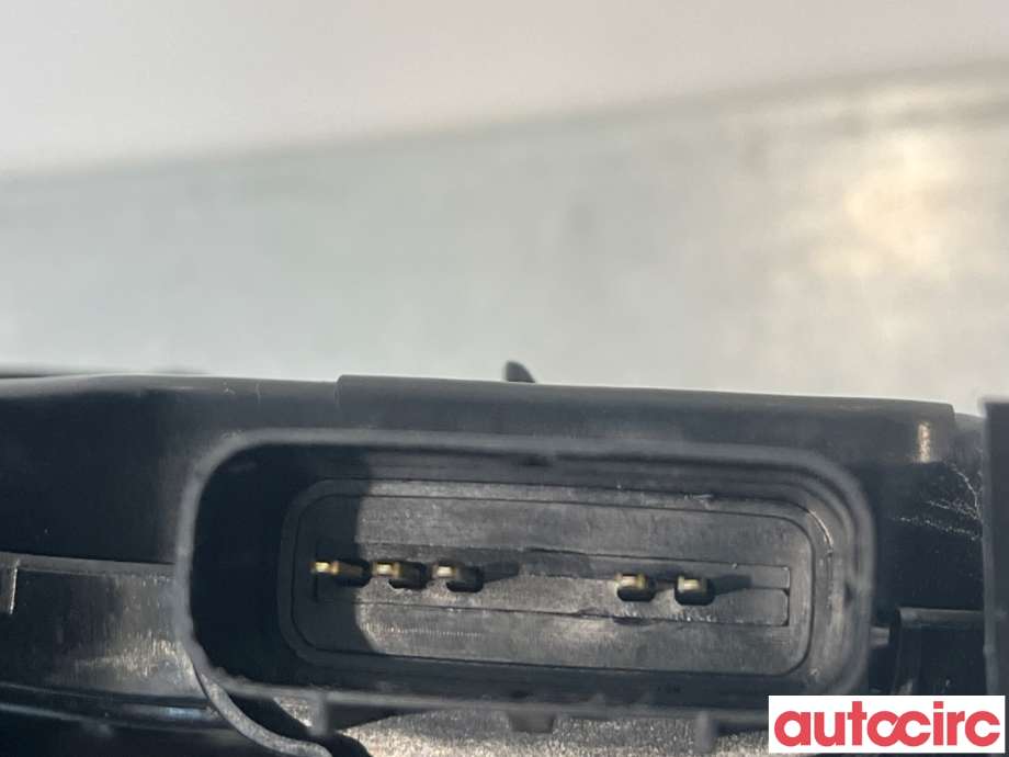 Låsekasse venstre foran til Kia Rio 2017-->> Type IV  (KIA|81310H8040||813A0-H8240)