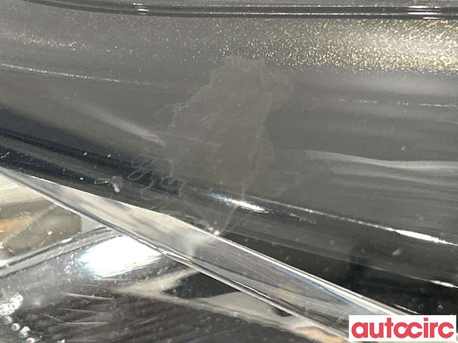 Frontlykt venstre halogen til Ford Focus 2011-2014 (Type III, Fase 1)  (FORD|1873935)