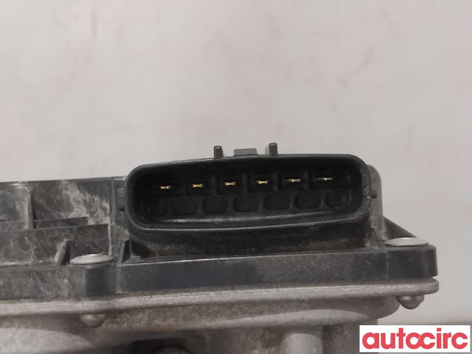 Spjeldhus til Toyota Yaris 2014-2020 (Type III, Fase 2)  (TOYOTA|2203047040||22030-47040)