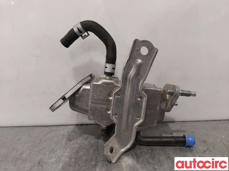 EGR-kjøler til Toyota Yaris 2014-2020 (Type III, Fase 2)  (TOYOTA|2568021010|220500-0020|)