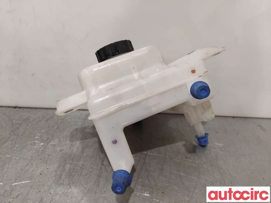 Diverse deler til Toyota Yaris, 2014-2020 (Type III, Fase 2)  (TOYOTA|472200D181)