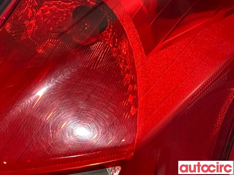 Baklykt høyre til Ford Focus 2011-2014 (Type III, Fase 1)  (FORD|1825319)