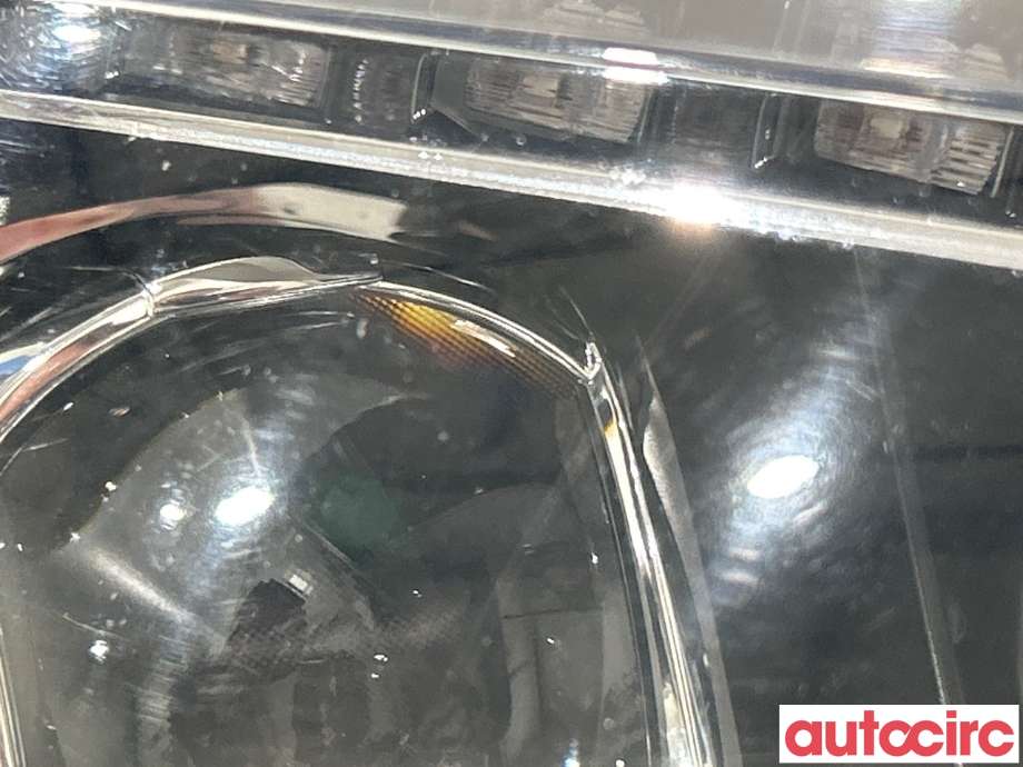 Frontlykt høyre halogen til Peugeot 308 2013-2021 (Type II)  (PEUGEOT|9677832380)