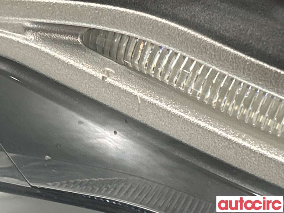 Frontlykt venstre halogen til Kia e-Soul 2019-->> (Type III)  (KIA|92101J2020)