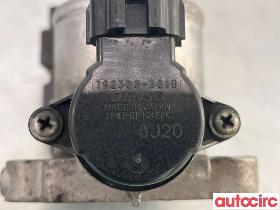 Spjeldhus til Toyota Corolla 2007-2013  (TOYOTA|261000R011|192300-2010|)