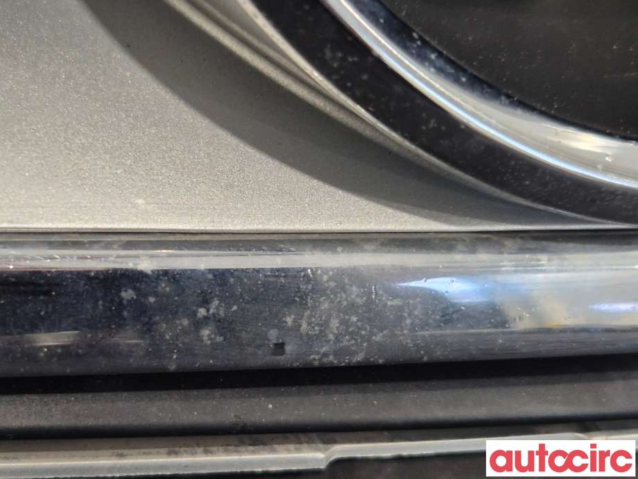 Grill til Mercedes C-Klasse 2011-2014 (Fase 2) (W204) (W204) (MERCEDES|A2048800023|)