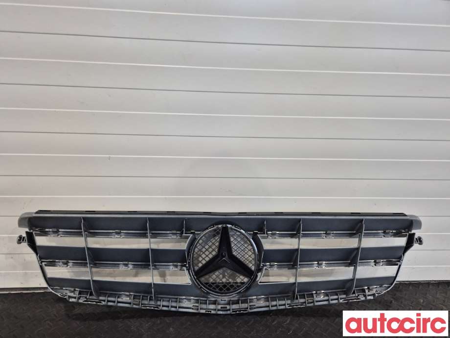 Grill til Mercedes C-Klasse 2011-2014 (Fase 2) (W204) (W204) (MERCEDES|A2048800023|)