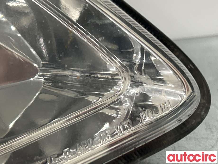 Frontlykt høyre halogen til Hyundai Ix35 2010-2015  (HYUNDAI|921023J320)