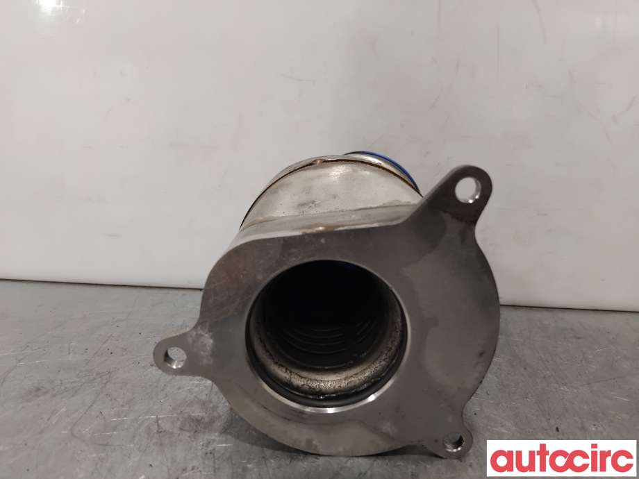 Turbo rør til VW Passat 2015-2019 (Fase 1) (B8) (B8) (VOLKSWAGEN|04L131111AL||04L131111L)