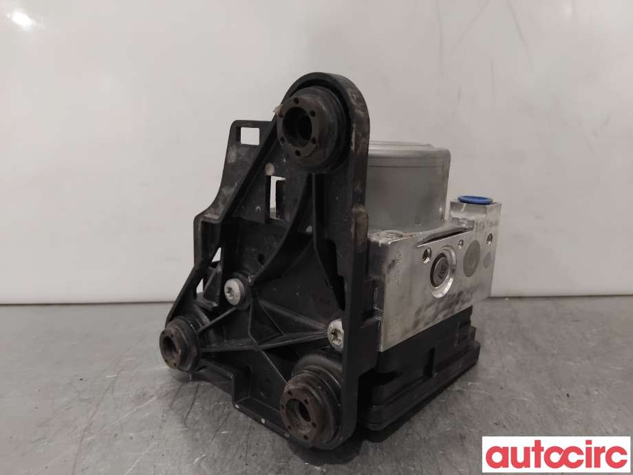 ABS sentral til VW Passat 2015-2019 (Fase 1) (B8) (B8) (VOLKSWAGEN|5Q0614517DH|100916-53633|5Q0614517FM)