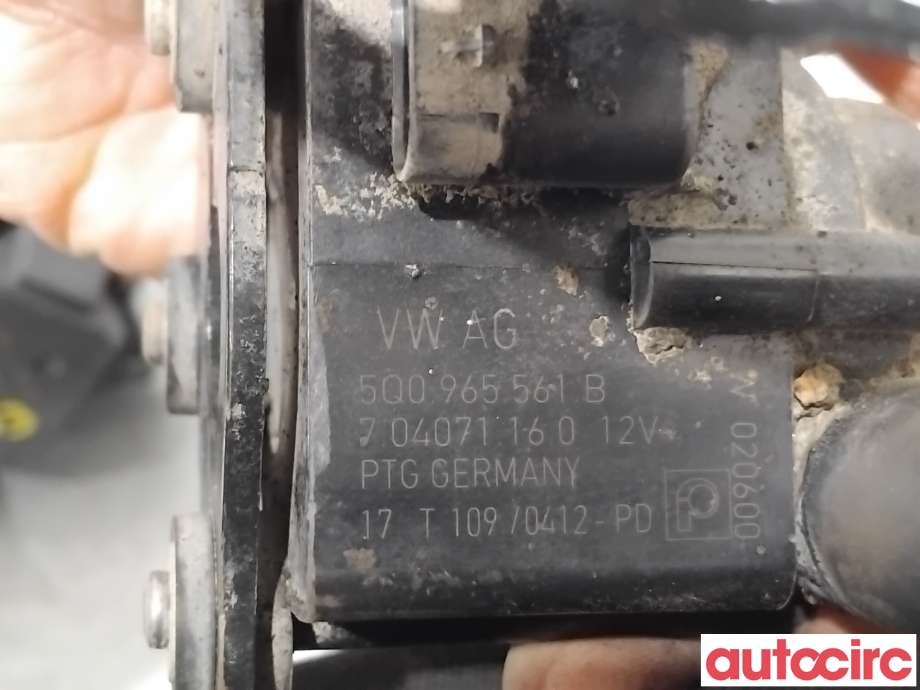 Sirkulasjonspumpe til VW Caddy 2015-2020 (Type III, Fase 3)  (VOLKSWAGEN|5Q0965561B|704071160)