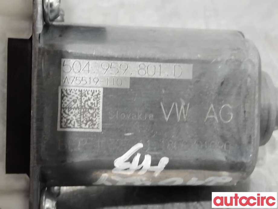 Ruteheis høyre bak til VW Passat 2015-2019 (Fase 1) (B8) (B8) (VOLKSWAGEN|5Q4959801D|A75519-110)