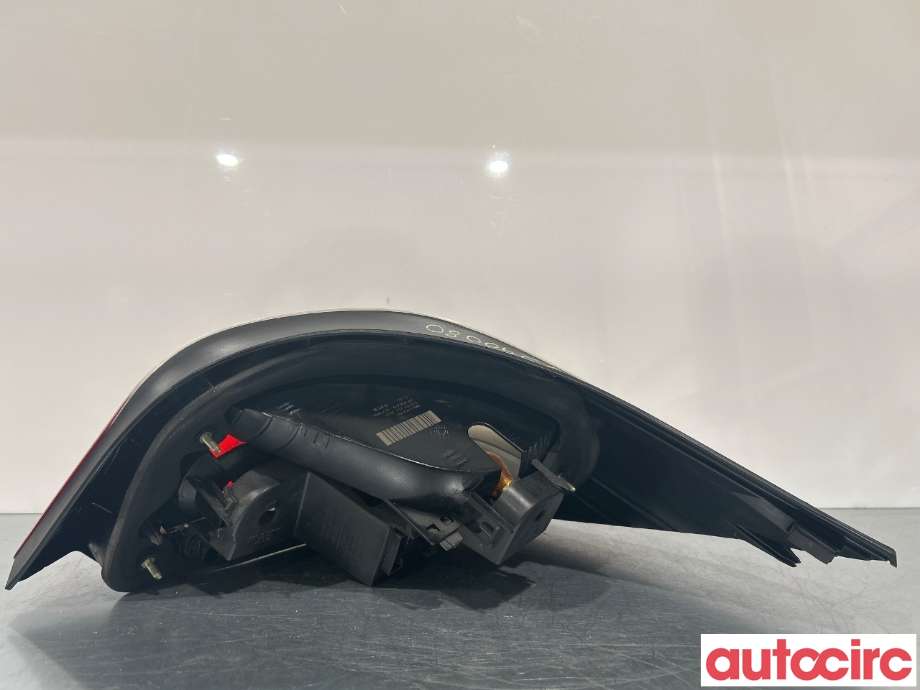 Baklykt venstre til BMW 5-Serie 2003-2010 (E60/E61) (E60/E61) (BMW|63217165737|7165737)