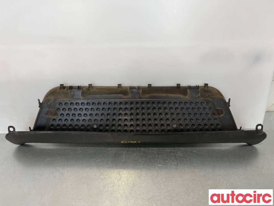 Stigtrinn/stigbrett til VW Amarok 2010-2016 (Type I, Fase 1) (VOLKSWAGEN|2H7807502C|)