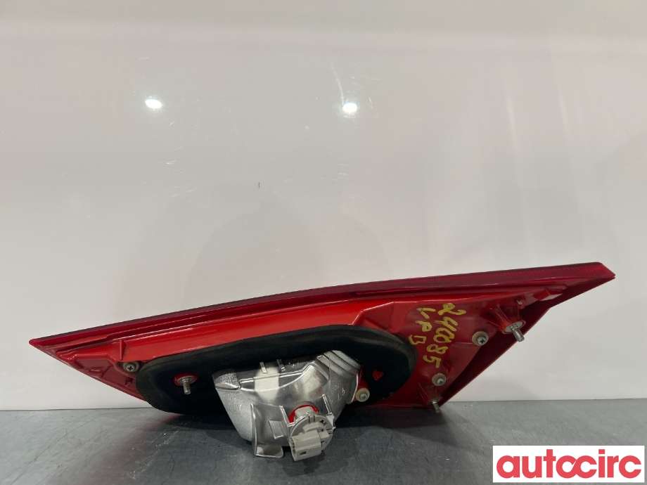 Baklykt venstre indre til Toyota Auris 2013-2015 (Type II, Fase 1)  (TOYOTA|8159402460)