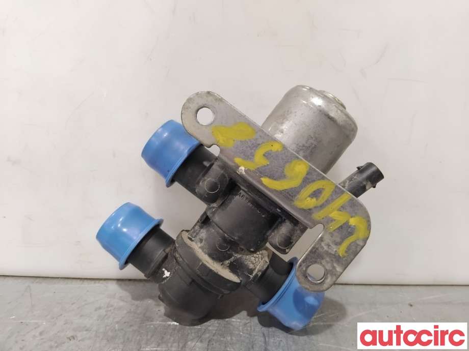 Diverse deler til VW ID.4 2020-->>  (VOLKSWAGEN|5Q0906457C|)