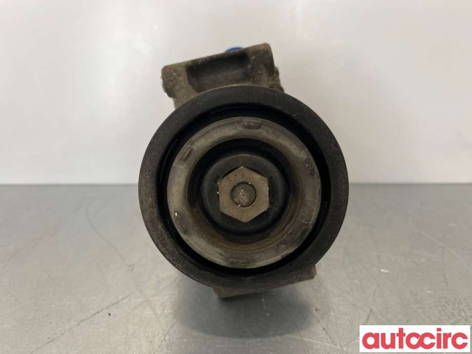 Aircondition kompressor til VW Amarok, 2010-2016 (Type I, Fase 1)  (VOLKSWAGEN|7E0820803J)
