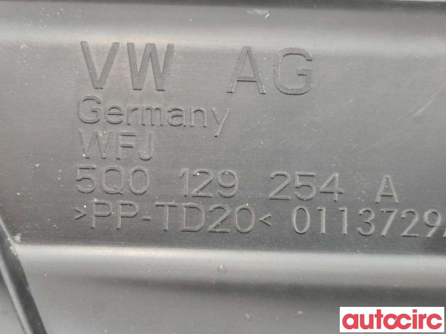 Diverse deler til VW Passat 2015-2019 (Fase 1) (B8) (B8) (VOLKSWAGEN|5Q0129254A)