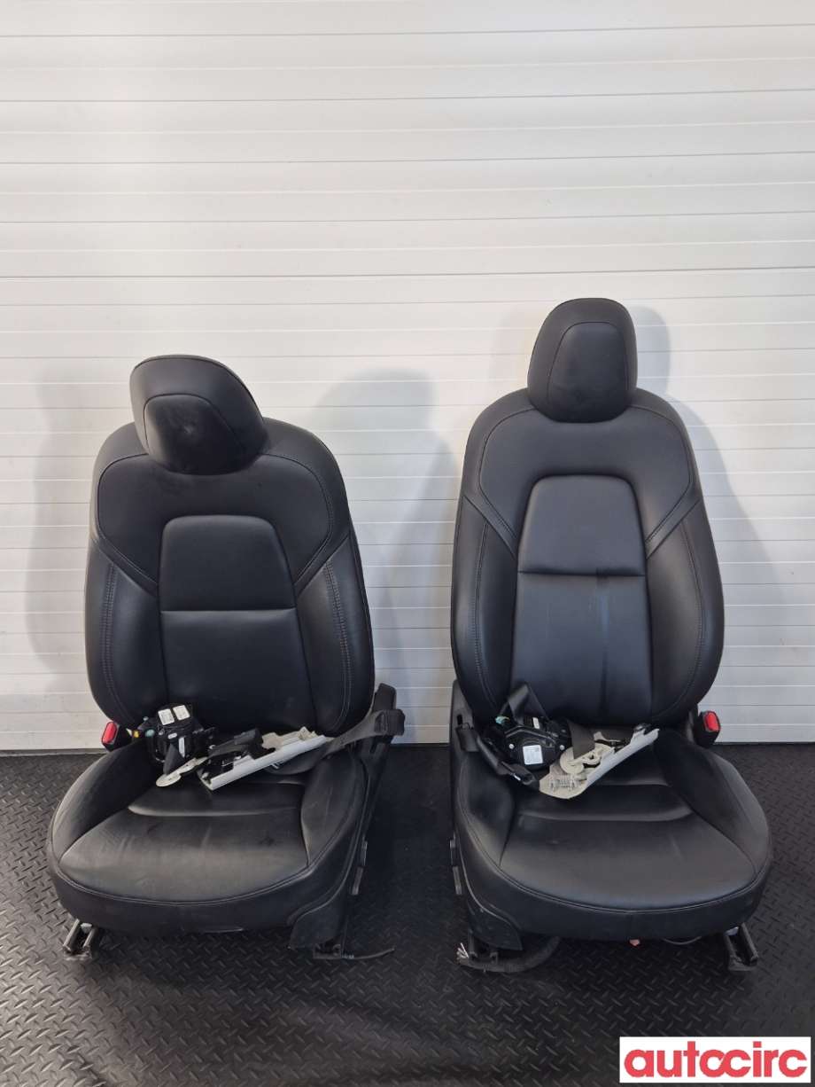 Sete sett til Tesla Model 3, 2018-2023 (Fase 1)  (TESLA|1550024-01-D)