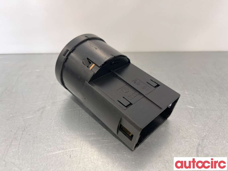 Bryter lys til VW Amarok 2010-2016 (Type I, Fase 1)  (VOLKSWAGEN|6R0941531G||6Q0941531N)