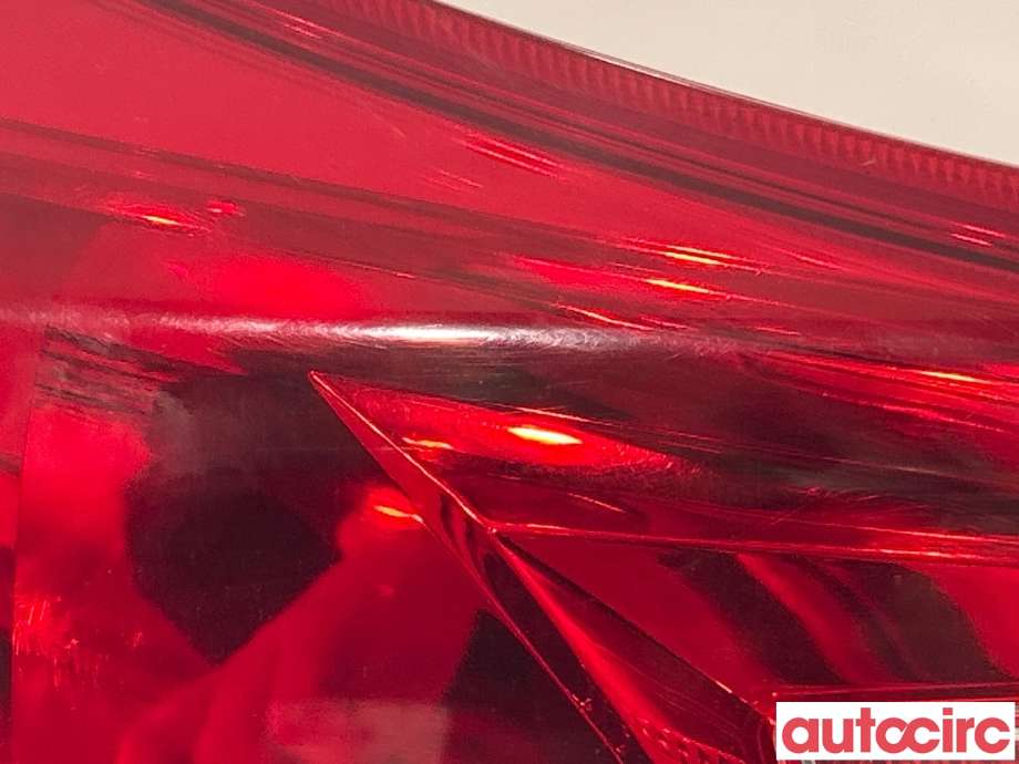 Baklykt venstre indre til Toyota Auris 2013-2015 (Type II, Fase 1)  (TOYOTA|8159102450)