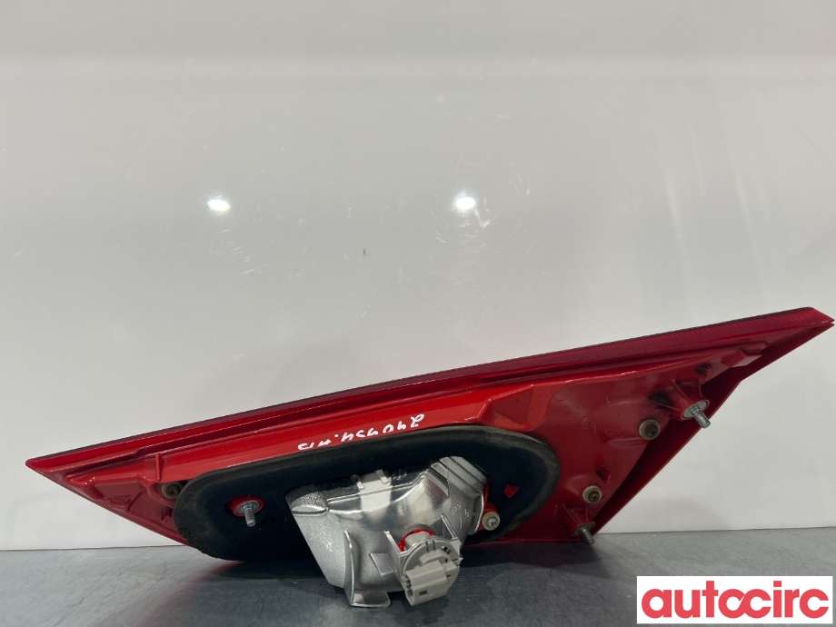 Baklykt venstre indre til Toyota Auris 2013-2015 (Type II, Fase 1)  (TOYOTA|8159102450)