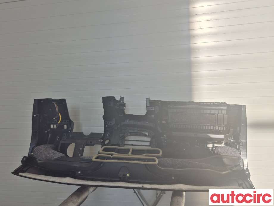 Dashbord til Mitsubishi Outlander 2015-->> (Type III, Fase 2)  (MITSUBISHI|8000A513XB|)