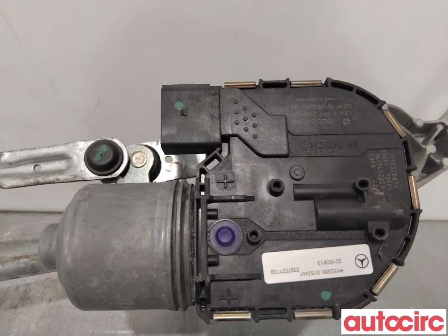 Viskermotor frontrute til Mercedes GLC 2015-2022 (X253) (X253) (MERCEDES|A2538205500|1397220729|A2538200040)