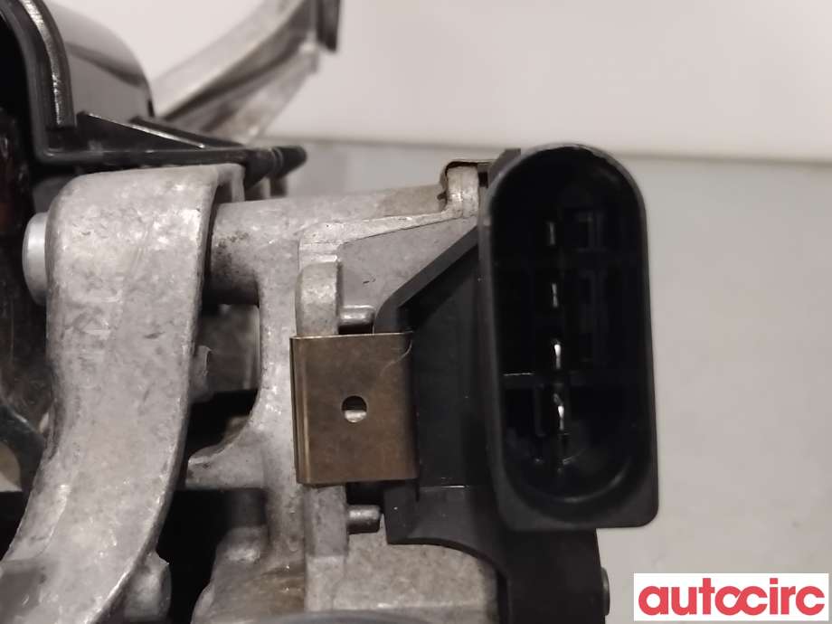 Viskermotor frontrute til Mercedes GLC 2015-2022 (X253) (X253) (MERCEDES|A2538205500|1397220729|A2538200040)