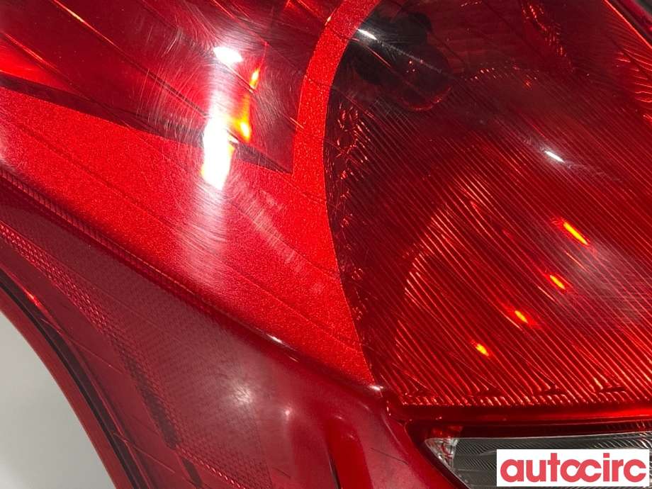 Baklykt venstre til Ford Focus 2011-2014 (Type III, Fase 1)  (FORD|1825321)
