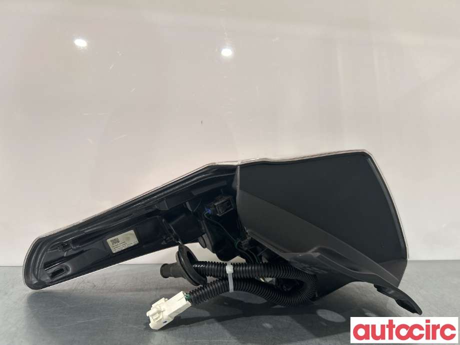 Baklykt høyre til Toyota RAV4 2016-2019 (Type IV, Fase 2)  (TOYOTA|8156142200)