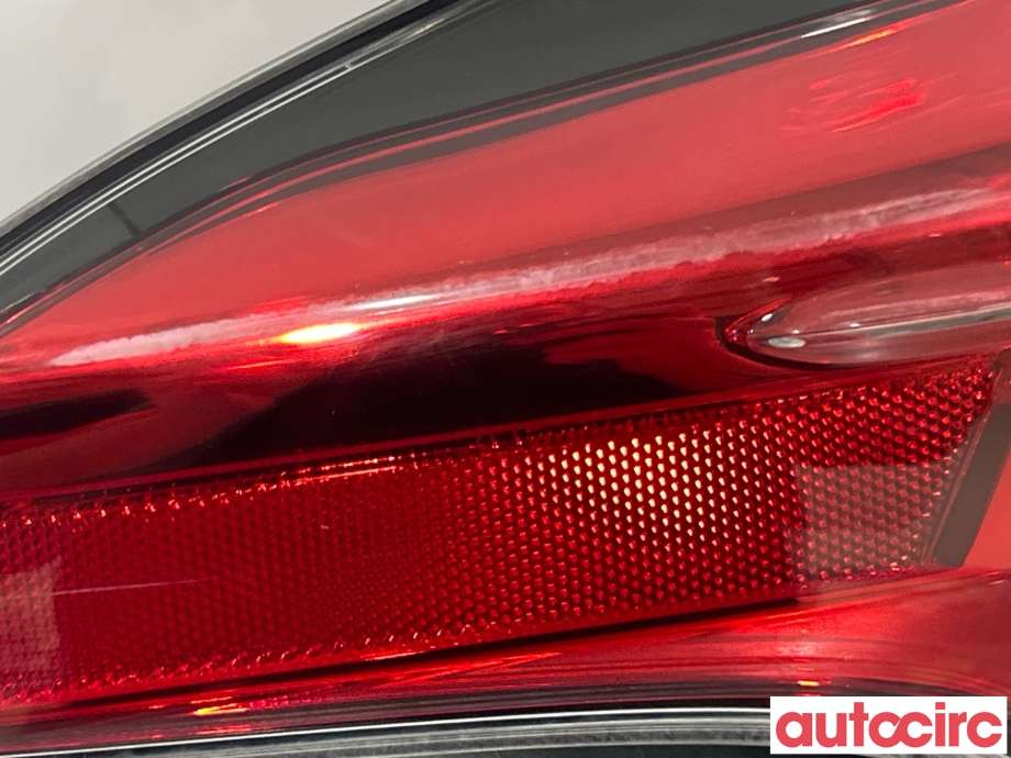 Baklykt venstre til Toyota RAV4 2016-2019 (Type IV, Fase 2)  (TOYOTA|8155142200)