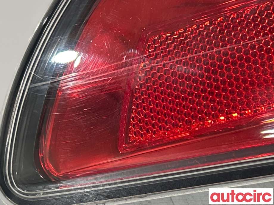 Baklykt venstre til Toyota RAV4 2016-2019 (Type IV, Fase 2)  (TOYOTA|8155142200)