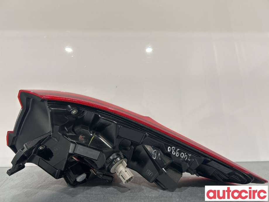Baklykt venstre til Nissan Qashqai 2014-2021 (Type II)  (NISSAN|26555HP00A)